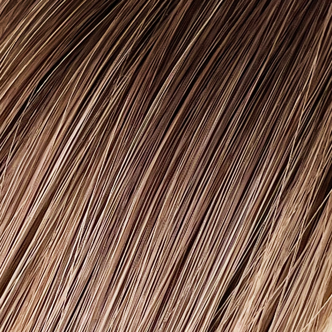 Smoked Topaz is our rooted, neutral brunette blend. Stylist lingo: Natural rooted level 6 blended into a natural/beige level 8 Harloc Tape-In Extensions are made from ethically sourced, premium, Remy Slavic Hair. These reusable hair extensions can be used to add length, volume, chemical-free colour, or to correct or enhance a haircut. Available in 16 beautiful shades. Combine multiple colours to create a custom colour blend and perfect match.